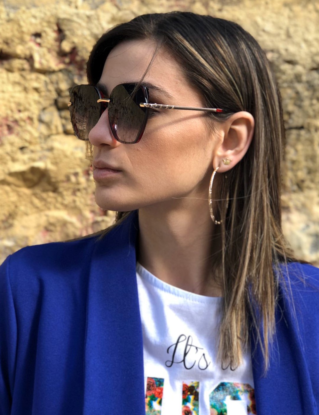 Γυναικεία μαύρα ντεγκραντέ γυαλιά ηλίου με κόκκινο σκελετό Premium S1105R φωτογραφία